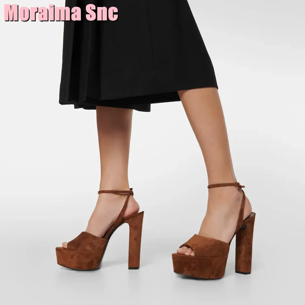 Peep Parker-Sandales à platefo - Platform Sneakers Chunky avis et prix