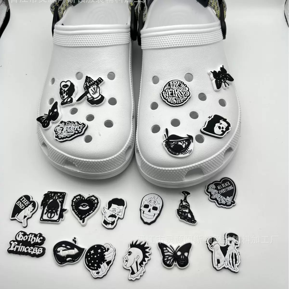 23 breloques de chaussures d'H - Croc Style Clog avis et prix